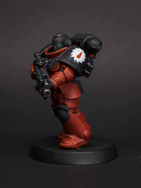 How I paint a Space Marine, stage 7: Markings