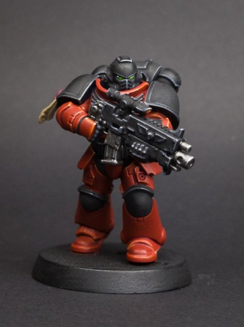 How I paint a Space Marine, stage 6: Details
